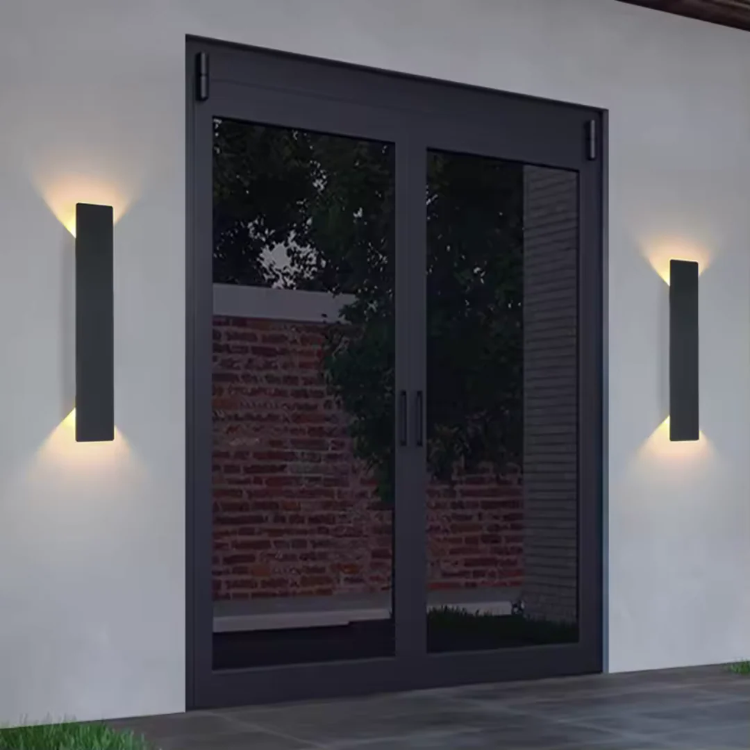 Xyrov - Weerbestendige Aluminium Wandlamp - Image 5